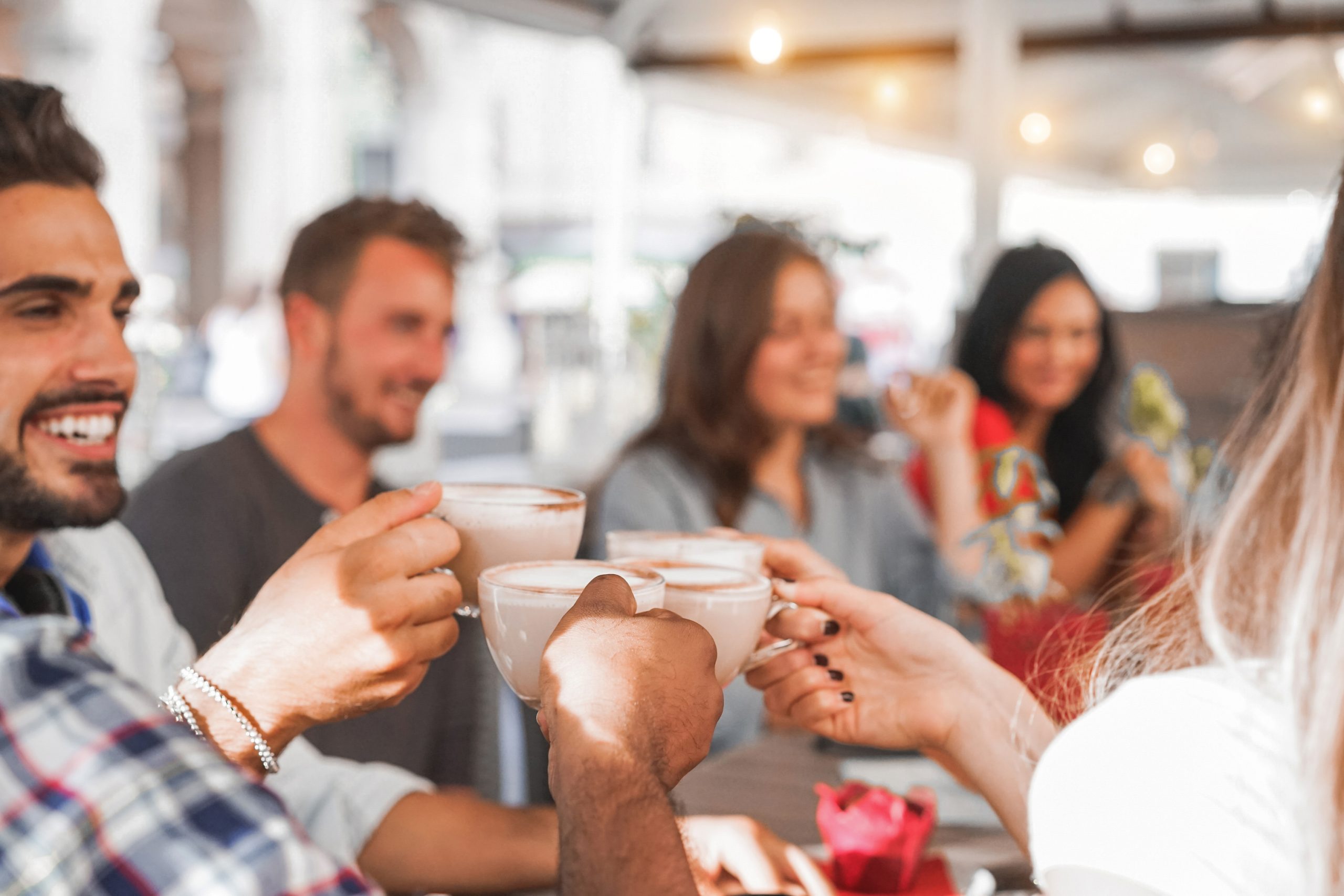 From Cappuccinos to Conversations: Tips for Socializing and Meeting New People at Cafés: