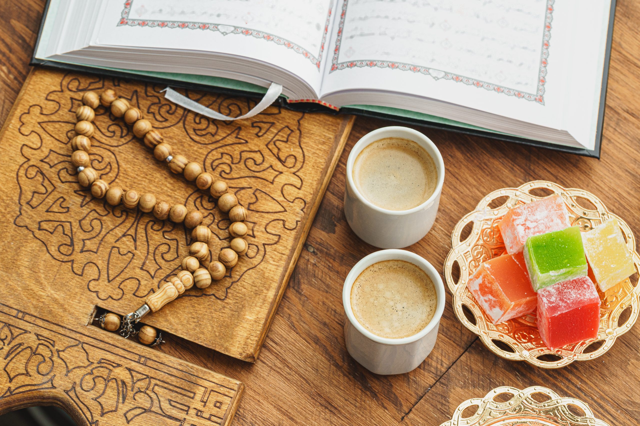 Ramadan at the Café: How Coffee Shops Celebrate the Holy Month with Special Menus: