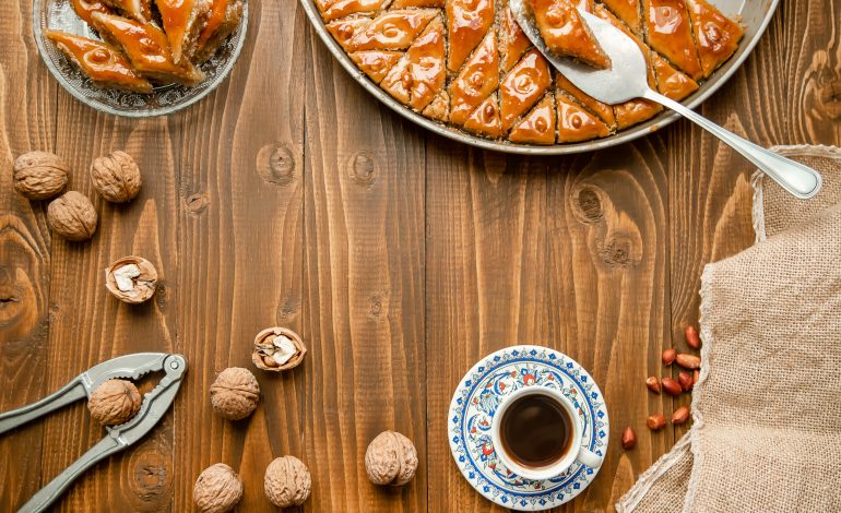 Ramadan Vibes All Year Round: Coffee & Halal Dessert Pairings Inspired by Iftar Traditions: