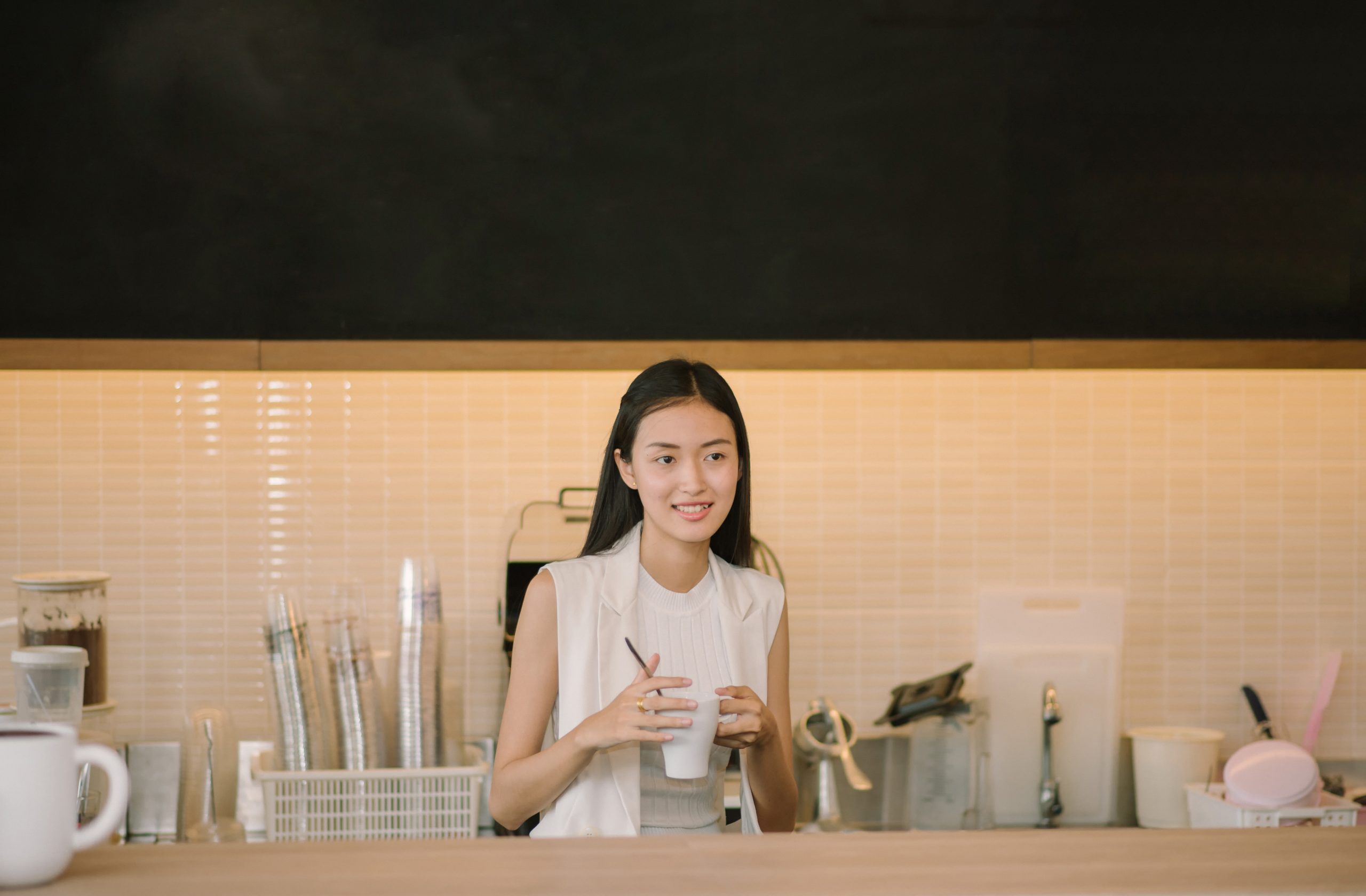 Café Aesthetics: 10 Coffee Shops That Look as Good as Their Lattes: