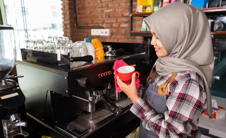 Faith-Friendly Franchises: Where Halal Coffee Culture Meets Global Brands: