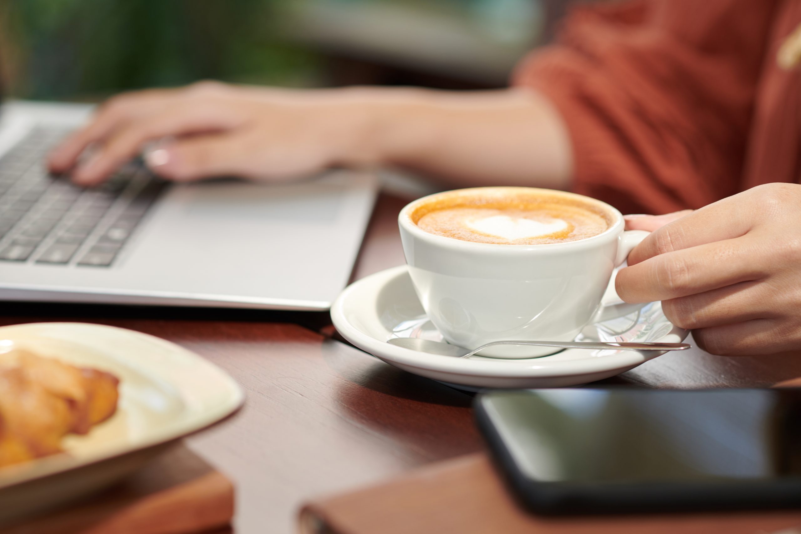 Wi-Fi & Workflows: How to Choose the Right Café for Your Freelance Hustle: