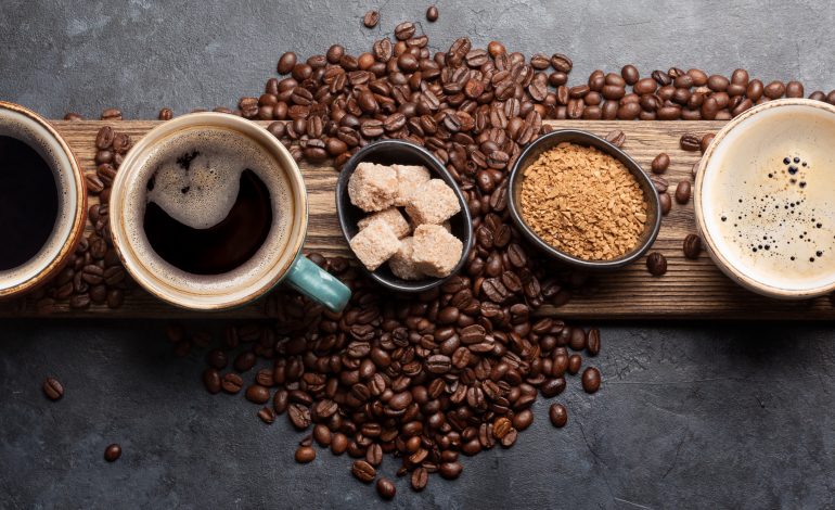 Big Brand or Local Charm? Comparing Coffee Chains and Independent Cafés: